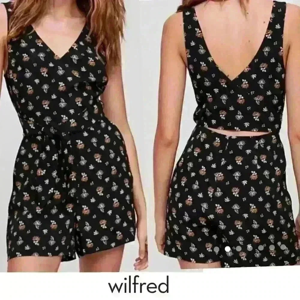Aritzia Wilfred Écoulement Romper  Black Cream Floral Playsuit size 00